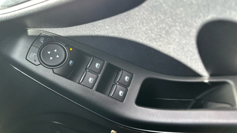 Ford Fiesta 1.0 EcoBoost Hybrid mHEV 125 ST-Line 5dr Petrol Hatchback